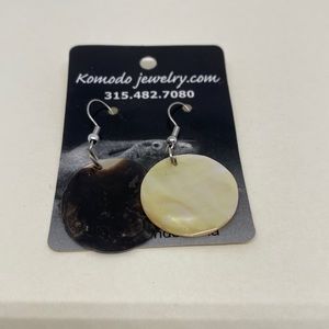 NWT- Shell Earrings